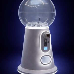 מכונת כדורים ענקית ומוארת בצבע לבן להגרלות באירועים עסקיים